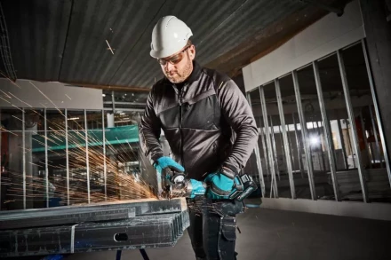 Угловая шлифовальная машина XGT Makita GA013GZ (без АКБ и ЗУ) купить в Челябинске