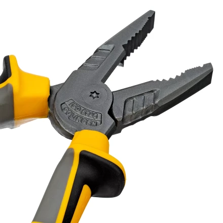 Плоскогубцы комбинированные 205 мм Denzel 17082, трехкомпонентные рукоятки купить в Челябинске