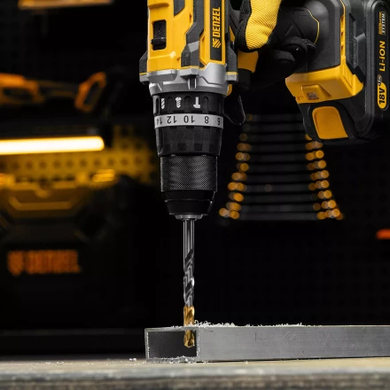 Сверло спиральное по металлу Denzel 8 x 117 мм, Р6М5, Golden Tip, 718239 купить в Челябинске