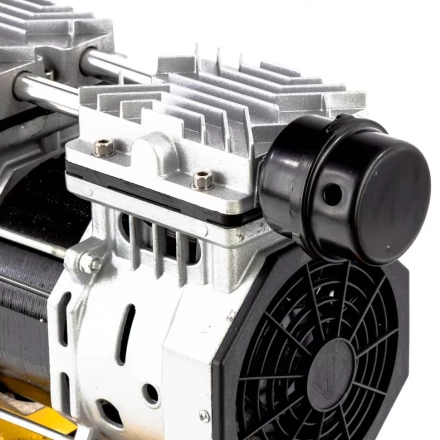 Компрессор безмаслянный Denzel DLS650/10 малошумный 58021 купить в Челябинске