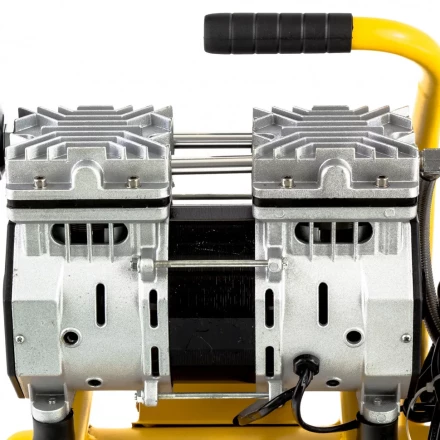 Компрессор безмаслянный Denzel DLS650/10 малошумный 58021 купить в Челябинске