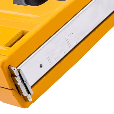 Степлер мебельный Denzel 40215, тип 53 и 13, 6-14мм, тип 140, 10-14мм, тип 300, 15мм, тип 500, 15мм купить в Челябинске