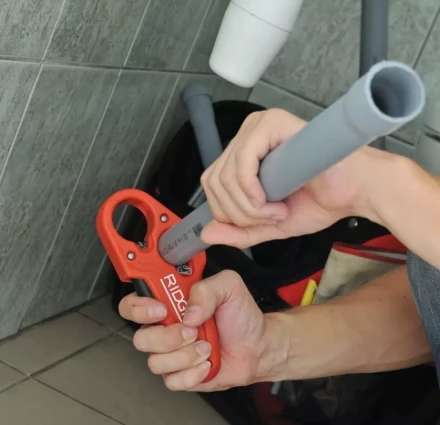 Труборез для пластмассовых  канализационных труб P-TEC 5000  40868 купить в Челябинске