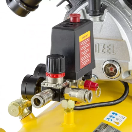 Компрессор воздушный Denzel DKV2200/100 Х-PRO 58079 купить в Челябинске