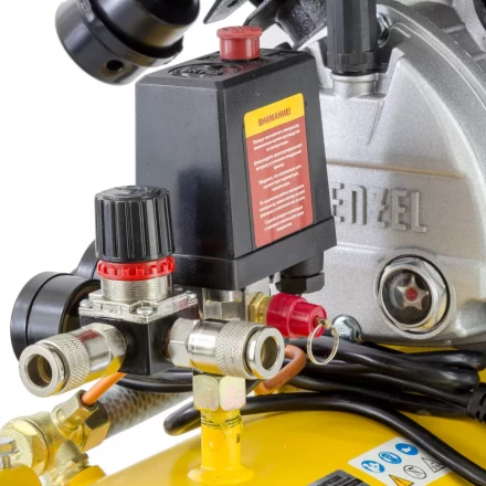 Компрессор воздушный Denzel DKV2200/50 Х-PRO 58083 купить в Челябинске