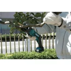 Пила сабельная аккумуляторная Makita JR105DWAE купить в Челябинске