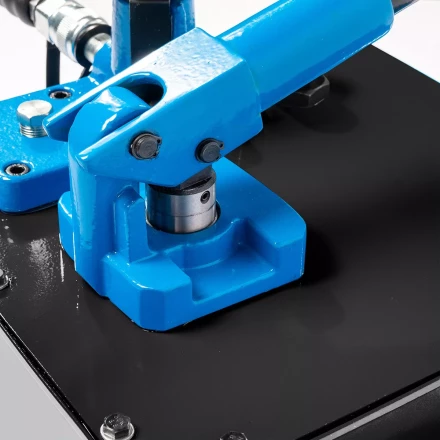 Помпа гидравлическая ручная КВТ ПМР-7080 объем маслобака 8.0 л (88147) купить в Челябинске