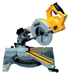 Пила торцовочная DeWALT DWS 777-QS