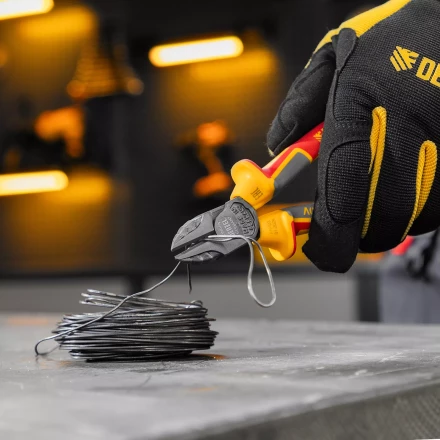 Бокорезы, диэлектрические рукоятки Denzel 17788, до 1000 В, трехкомпонентные рукоятки, 160 мм купить в Челябинске