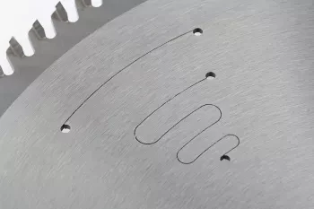 Пильный диск по дереву 305 x 30 x 96Т GROSS 73346 купить в Челябинске