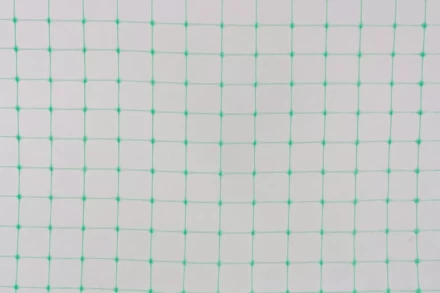 Сетка садовая высокопрочная Palisad 64528 (для птичников, шпалер), 2х20 м, ячейка 20х20 мм купить в Челябинске