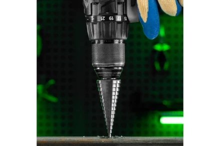 Сверло ступенчатое по металлу Сибртех 723015, 4-6-8-10-12-14-16-18-20-22-24-26-28-30-32 мм, 4241 купить в Челябинске