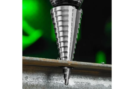 Сверло ступенчатое по металлу Сибртех 723015, 4-6-8-10-12-14-16-18-20-22-24-26-28-30-32 мм, 4241 купить в Челябинске