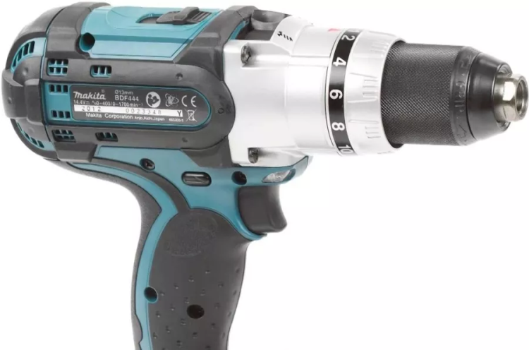 Аккумуляторная дрель-шуруповерт DDF 444 RFE Makita купить в Челябинске