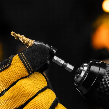 Сверло ступенчатое Denzel 723604, 6-8-10-12-14-16-18-20-22-24-26-28-30мм, Р6М5, 6-гр. хвостовик купить в Челябинске