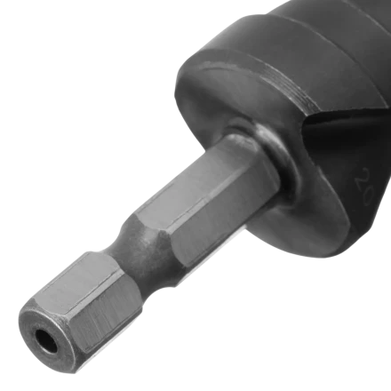 Сверло ступенчатое Denzel 723604, 6-8-10-12-14-16-18-20-22-24-26-28-30мм, Р6М5, 6-гр. хвостовик купить в Челябинске