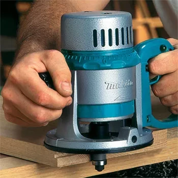 Фрезер Makita 3601B купить в Челябинске