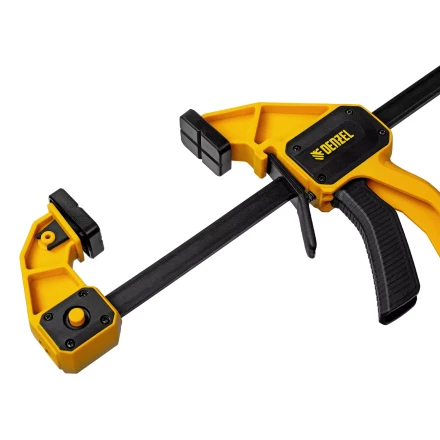 Струбцина F-образная Denzel, быстрозажимная, 150 х 80 мм, усиленный нейлоновый корпус 20505 купить в Челябинске