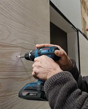 Аккумуляторная дрель-шуруповерт BOSCH GSR 18 V-LI (0.601.866.10J) купить в Челябинске