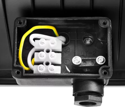 Прожектор STAYER &quot;MASTER&quot; MAXLight галогенный, с дугой крепления под установку, черный, 1000Вт 57105-B купить в Челябинске