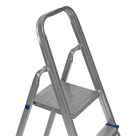 Стремянка Сибртех 97838, 6 ступеней, стальная, оцинкованная купить в Челябинске