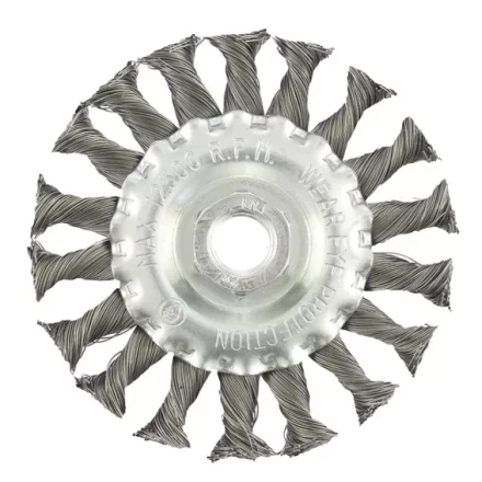 Щетка для УШМ 125 мм М14 плоская крученая проволока 0,8 мм MTX 74644 купить в Челябинске