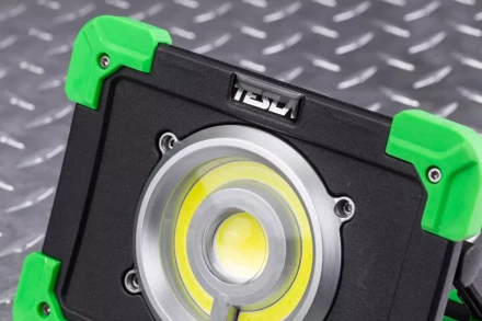 Фонарь TESLA LP-1800Li купить в Челябинске