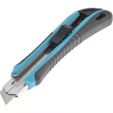 Нож 170 мм обрезин. ABS - корпус выдв.сегм.лезвие 18 мм SK-5 метал. напр-щая + 5 лезвий GROSS 78893 купить в Челябинске