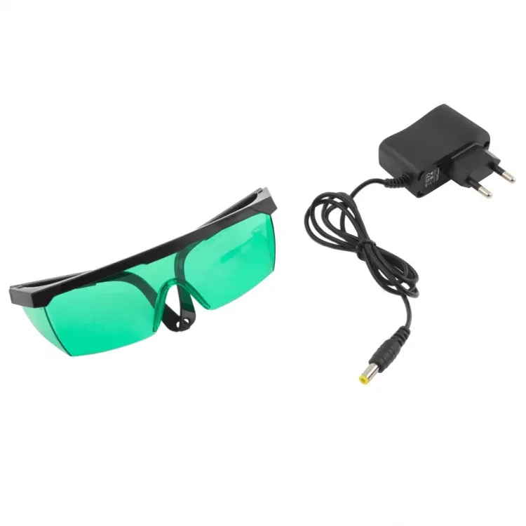 Лазерный уровень ML 06 Green, 30 м, 520 нм, аккумулятор Li 2800 мАч, резьба 5/8" Matrix 35067 купить в Челябинске