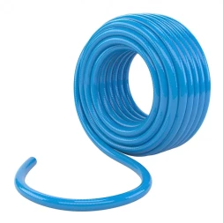 Шланг поливочный армированный 3 слойный ПВХ 1/2 50м Родничок Сибртех 67519