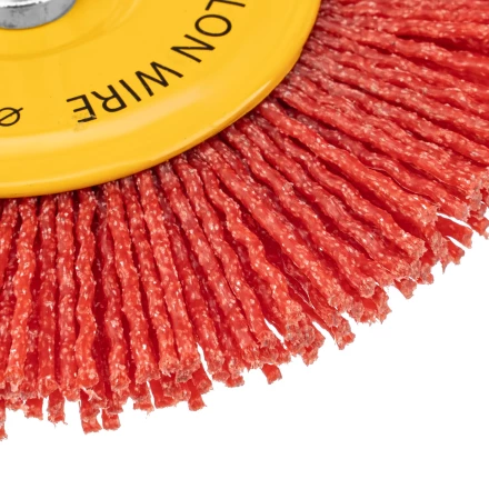 Щетка для дрели Denzel, 100 мм, Плоская, со шпилькой, нейлоновая щетина, 74434 купить в Челябинске