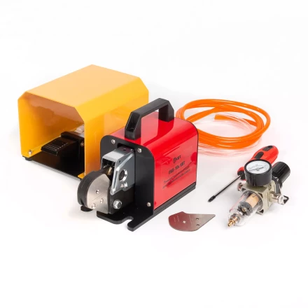 Пресс-клещи пневматические КВТ ПКП-10к для серийной опрессовки втулочных наконечников до 10 мм (85397) купить в Челябинске