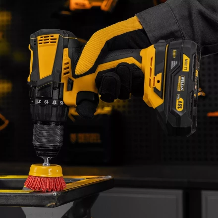 Щетка для дрели Denzel, 65 мм, Чашка, со шпилькой, нейлоновая щетина, 74435 купить в Челябинске