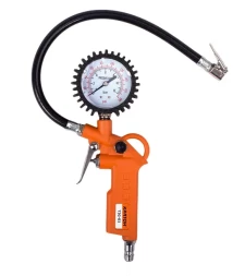 Пистолет для подкачки шин с манометром TIG-01 Кратон 3 01 02 034